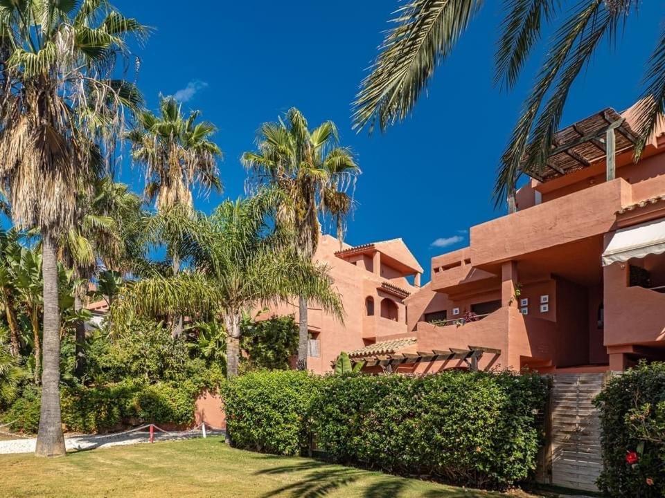 Penthouse Majestic Costa Golf Casares Apartment Luaran gambar