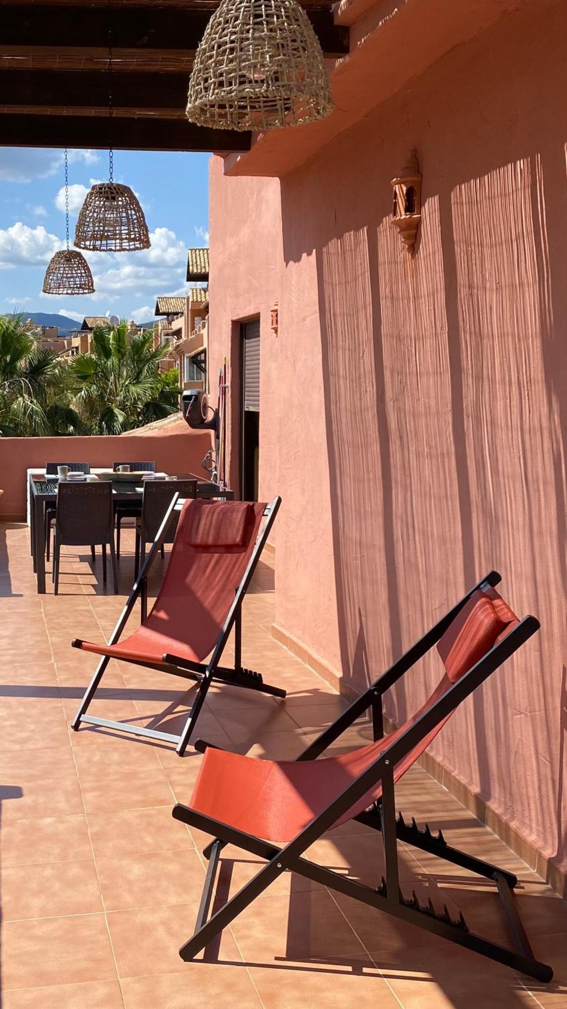 Penthouse Majestic Costa Golf Casares Apartment Luaran gambar